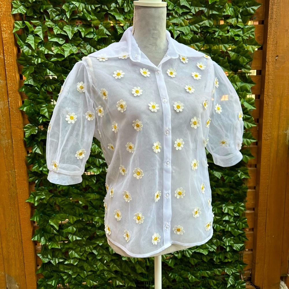 Lirika Matoshi daisy sheer blouse